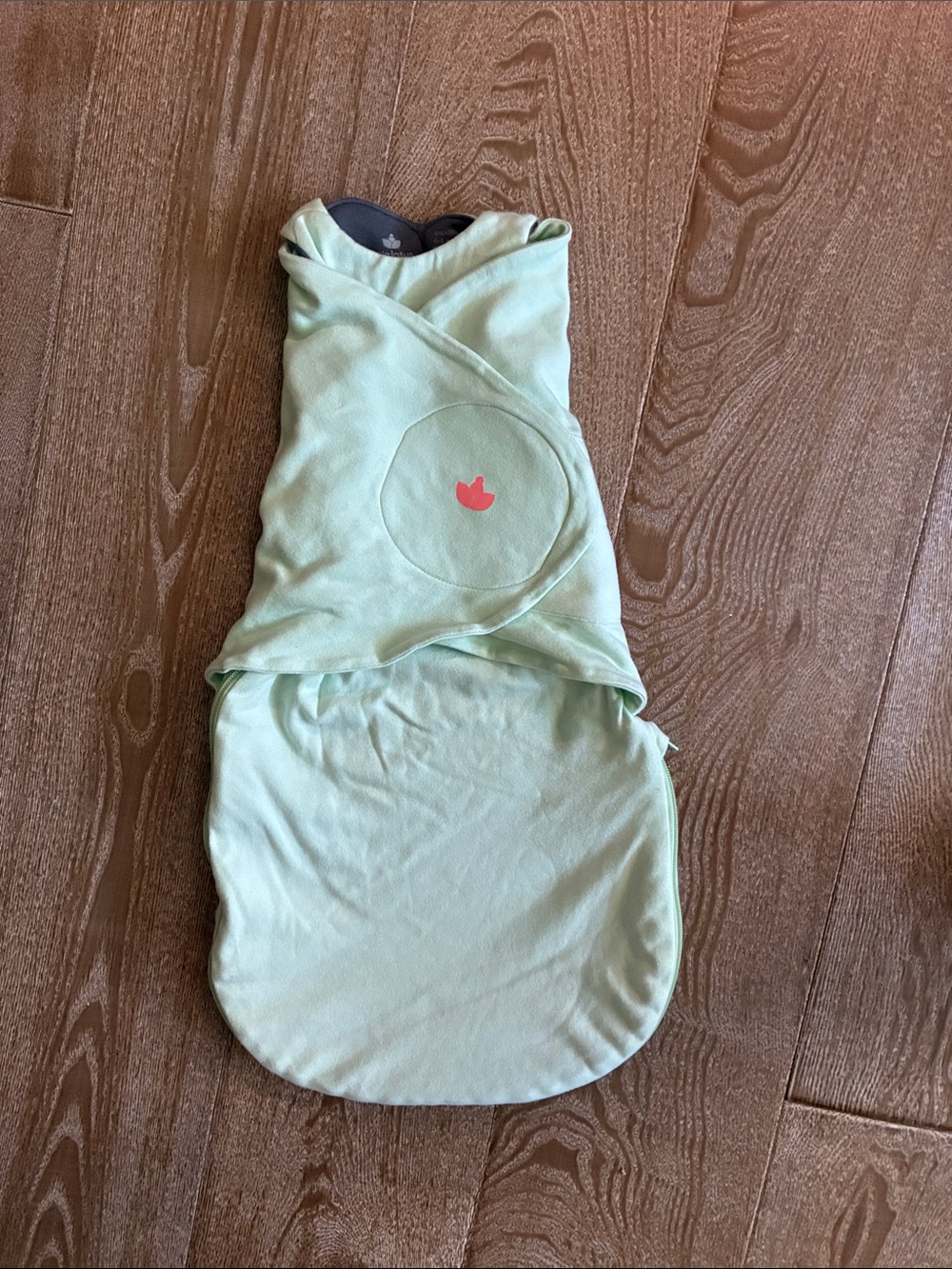 Little Lotus 0-3mo Swaddle